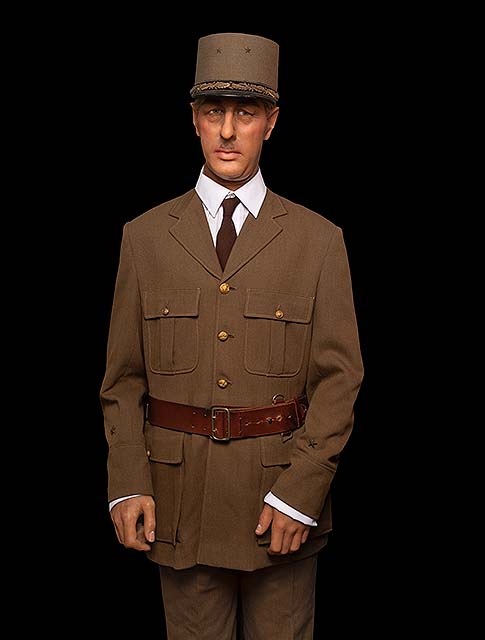 charles-de-gaulle-figure.jpg