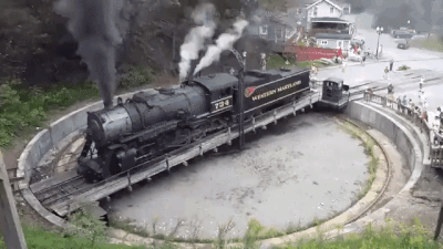 DM_20250318140615_013.gif