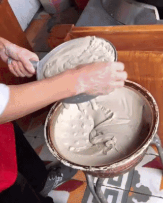 DM_20250318140615_012.gif