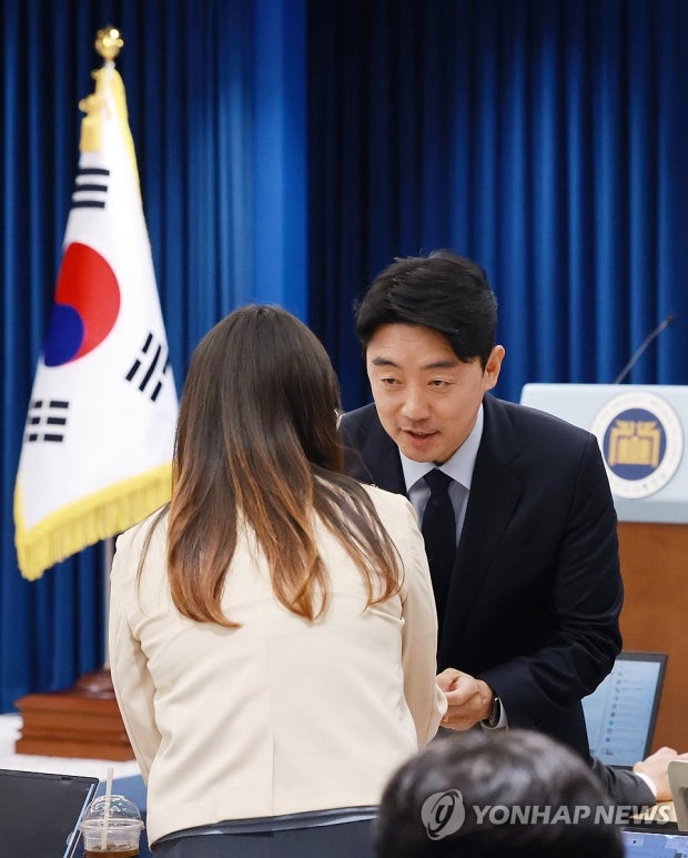 다운로드 (22).jpeg