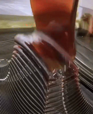 389d485d300a9e13cb1138cb33cba893.gif