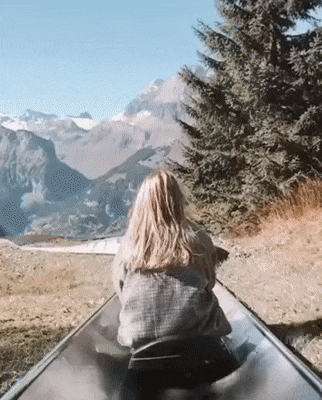 47c9e0824e2b2a8eb291adf1cce7e404.gif
